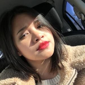 Meet your Posher, Linh